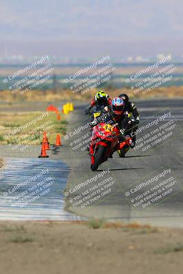 media/Aug-13-2023-CRA (Sun) [[1cfc37a6fb]]/Race 4 400 Superbike/Race/